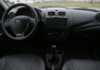 Подержанный автомобиль LADA (ВАЗ) Granta Liftback 2023 года (12 фото)