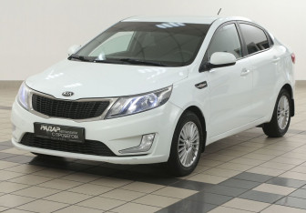 Подержанный автомобиль Kia Rio Sedan 2014 года (8 фото)