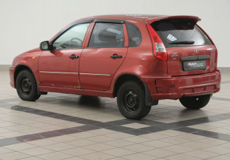 Подержанный автомобиль LADA (ВАЗ) Kalina Hatchback 2010 года (2 фото)