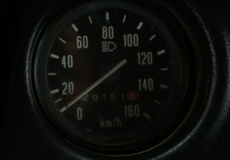 Подержанный автомобиль УАЗ 3151 2001 года (15 фото)