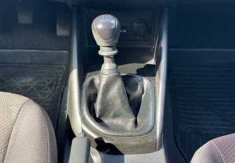 Подержанный автомобиль Kia Cerato Sedan 2010 года (13 фото)