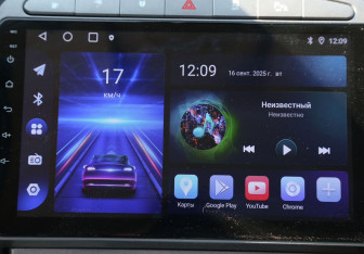 Подержанный автомобиль Peugeot 308 Hatchback 2009 года (15 фото)