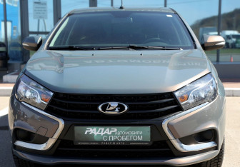 Подержанный автомобиль LADA (ВАЗ) Vesta Sedan 2021 года (2 фото)