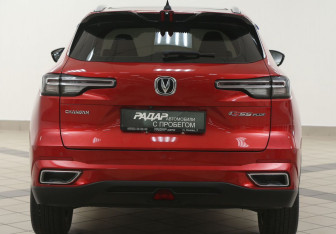 Подержанный автомобиль Changan CS55PLUS 2023 года (3 фото)