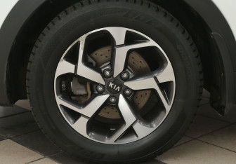 Подержанный автомобиль Kia Sportage 2019 года (32 фото)