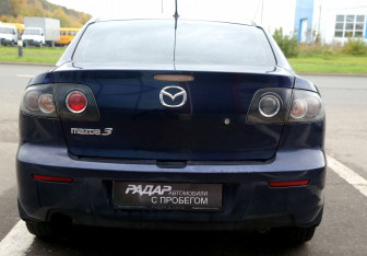 Подержанный автомобиль Mazda 3 Sedan 2008 года (5 фото)
