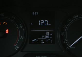 Подержанный автомобиль Skoda Rapid Liftback 2020 года (18 фото)