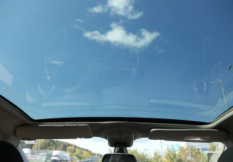 Подержанный автомобиль Peugeot 3008 2011 года (17 фото)