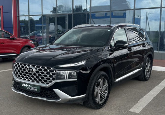 Подержанный автомобиль Hyundai Santa Fe 2021 года (8 фото)