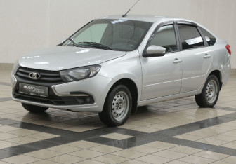 Подержанный автомобиль LADA (ВАЗ) Granta Liftback 2023 года (8 фото)