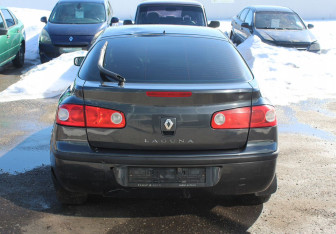 Подержанный автомобиль Renault Laguna Liftback 2007 года (6 фото)