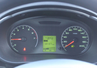 Подержанный автомобиль LADA (ВАЗ) Granta Sedan 2016 года (14 фото)