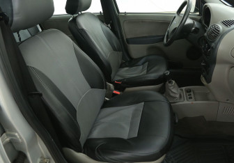 Подержанный автомобиль LADA (ВАЗ) Kalina Sedan 2010 года (10 фото)