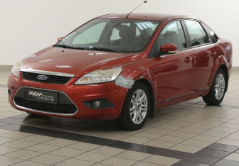 Подержанный автомобиль Ford Focus Sedan 2008 года (8 фото)