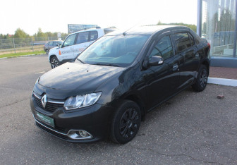 Подержанный автомобиль Renault Logan Sedan 2014 года (3 фото)