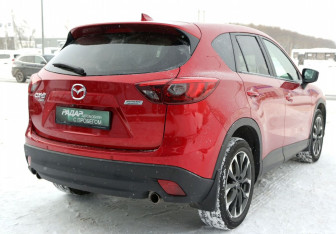 Подержанный автомобиль Mazda CX-5 2015 года (6 фото)