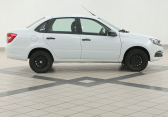 Подержанный автомобиль LADA (ВАЗ) Granta Sedan 2025 года (5 фото)