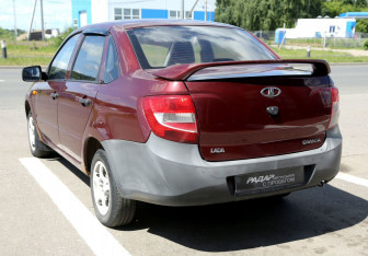Подержанный автомобиль LADA (ВАЗ) Granta Sedan 2013 года (4 фото)