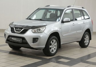 Подержанный автомобиль Chery Tiggo (T11) 2014 года (8 фото)