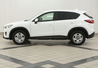Подержанный автомобиль Mazda CX-5 2012 года (7 фото)