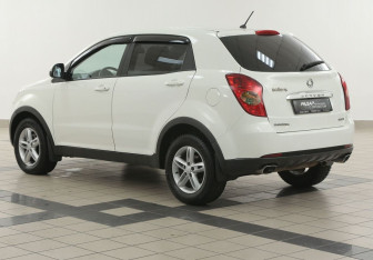 Подержанный автомобиль SsangYong Actyon 2012 года (2 фото)