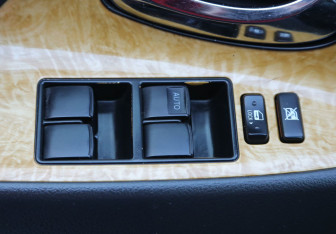 Подержанный автомобиль Toyota Camry Sedan 2006 года (18 фото)