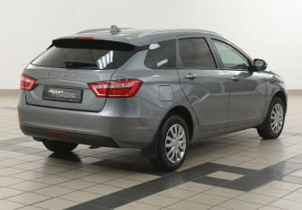Подержанный автомобиль LADA (ВАЗ) Vesta Wagon 2020 года (4 фото)