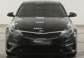 Подержанный автомобиль Kia Optima Sedan 2018 года (6 фото)