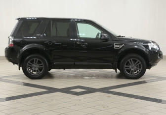 Подержанный автомобиль Land Rover Freelander 2014 года (5 фото)