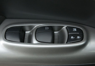 Подержанный автомобиль Nissan Juke 2018 года (18 фото)