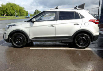 Подержанный автомобиль Hyundai Creta 2020 года (8 фото)