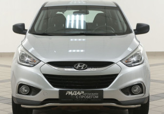 Подержанный автомобиль Hyundai ix35 2015 года (6 фото)