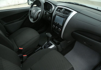 Подержанный автомобиль Datsun on-DO 2017 года (9 фото)