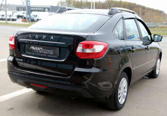 Подержанный автомобиль LADA (ВАЗ) Granta Liftback 2023 года (6 фото)