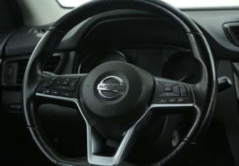 Подержанный автомобиль Nissan Qashqai 2019 года (17 фото)