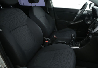 Подержанный автомобиль Hyundai Solaris Sedan 2016 года (10 фото)