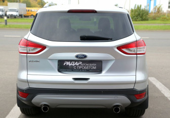 Подержанный автомобиль Ford Kuga 2013 года (5 фото)