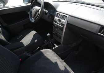 Подержанный автомобиль LADA (ВАЗ) Priora Sedan 2013 года (9 фото)