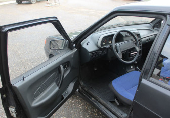 Подержанный автомобиль LADA (ВАЗ) 2115 2010 года (12 фото)