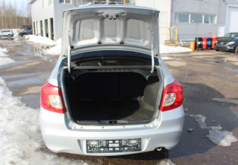 Подержанный автомобиль Datsun on-DO 2015 года (16 фото)