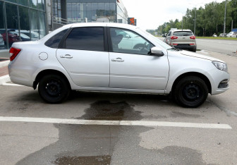 Подержанный автомобиль LADA (ВАЗ) Granta Sedan 2024 года (7 фото)