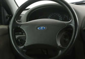 Подержанный автомобиль LADA (ВАЗ) Kalina Hatchback 2007 года (16 фото)