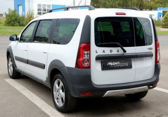 Подержанный автомобиль LADA (ВАЗ) Largus Wagon 2020 года (4 фото)