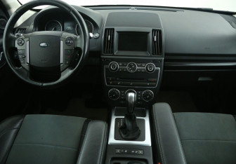 Подержанный автомобиль Land Rover Freelander 2014 года (12 фото)