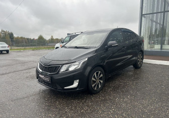 Подержанный автомобиль Kia Rio Sedan 2013 года (3 фото)