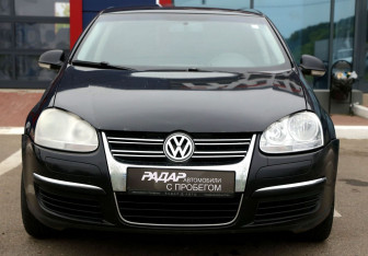 Подержанный автомобиль Volkswagen Jetta Sedan 2008 года (2 фото)