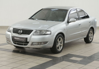 Подержанный автомобиль Nissan Almera Classic 2012 года (8 фото)