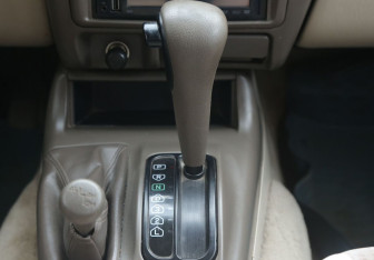 Подержанный автомобиль Mitsubishi Montero Sport 2001 года (13 фото)