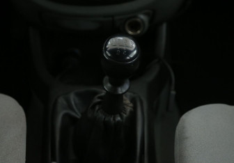 Подержанный автомобиль Chevrolet Lacetti Wagon 2010 года (13 фото)