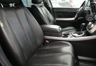 Подержанный автомобиль Mazda CX-7 2008 года (10 фото)
